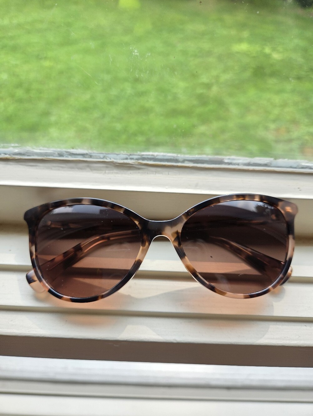 Ralph Lauren Tortoiseshell Cat-Eye Women's Sunglasses - Brown Lenses NWOT